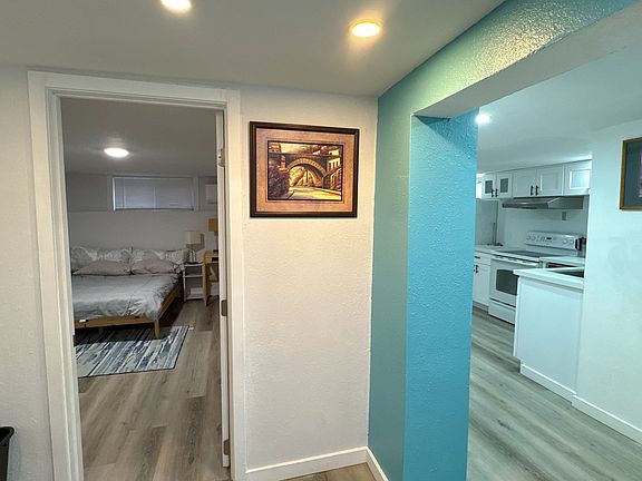 5th image of 340 NE 158th St #1