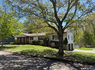 80 Ramsey Avenue, Naugatuck, CT 06770