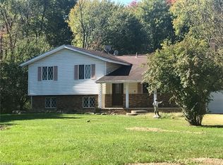 9331 Stanley Rd, Garrettsville, OH 44231