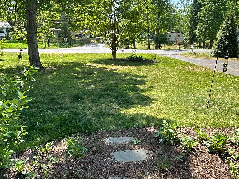 45320 Barefoot Dr — Photo 2