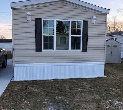 2nd image of 715 E North St Lot 5