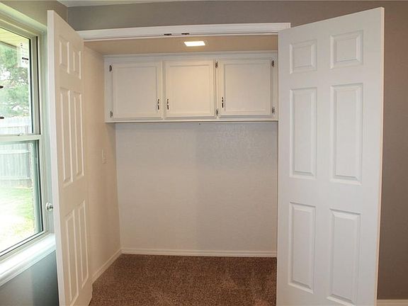 5th image of 705 Mabel C Fry Blvd