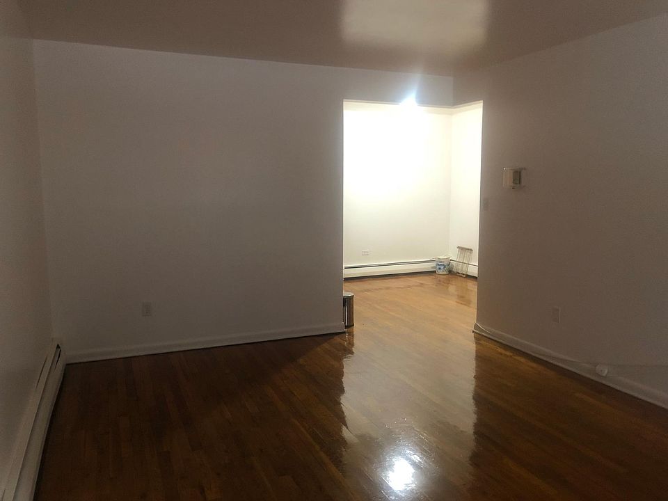1st image of 638 E 234th St