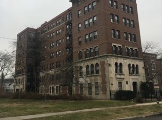 3017 E 78th St APT 3A, Chicago, IL 60649