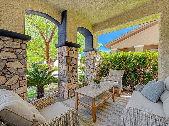 5th image of 2243 Desert Prairie St