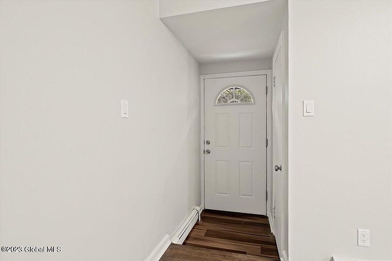 2nd image of 120 Vaughn Drive