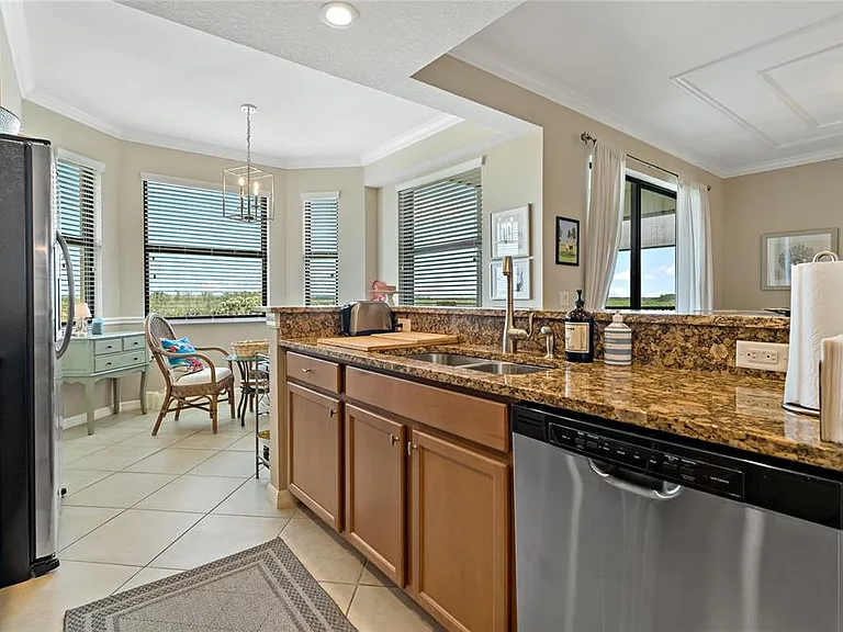 7015 River Hammock Dr #306 — Photo 28