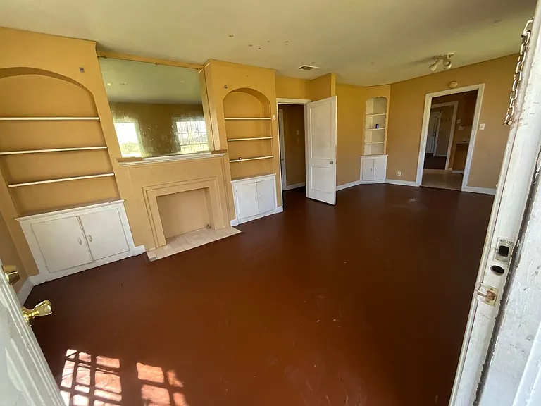 3319 Stonewall St — Photo 8