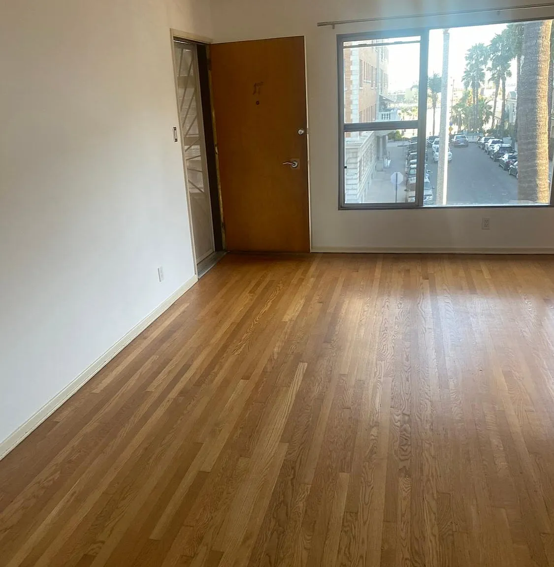 1 bed, 700 sqft, $2,195 — Photo 2