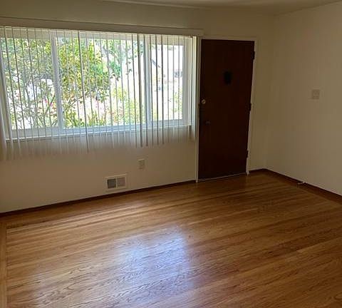 2nd image of 2160 Ash St #2160