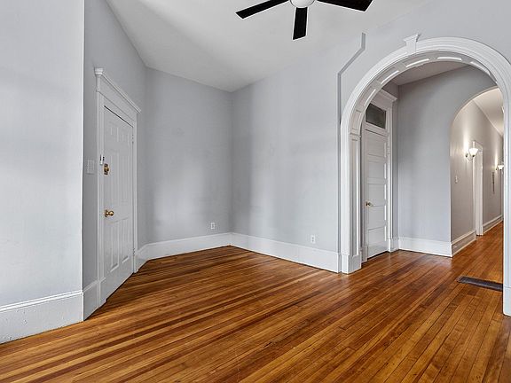 2nd image of 710 N 24th St APT 2