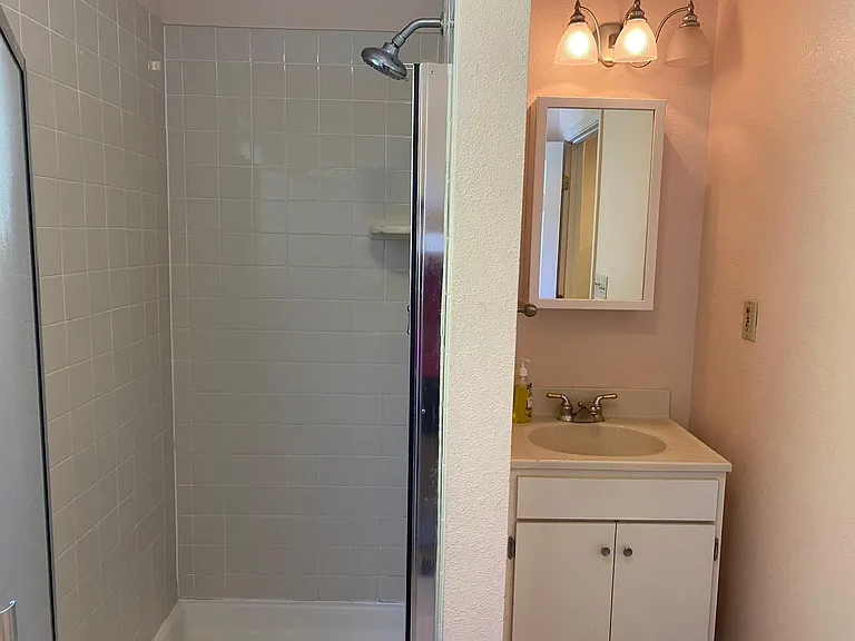1567 Sutherland Ct — Photo 7
