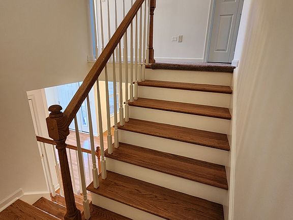 2nd image of 5205 Winthrop Ave
