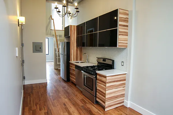 Rented by Brooklyn Blocks Real Estate | media 22