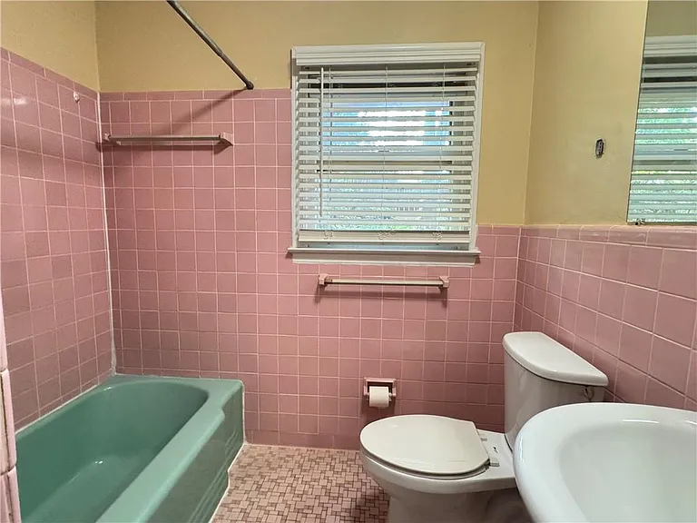 222 Pineview Dr — Photo 14