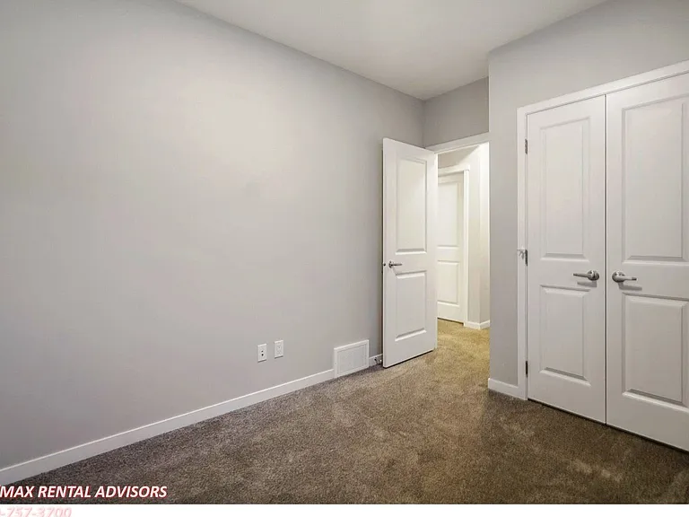 9495 229th St NW #BASEMENT — Photo 7