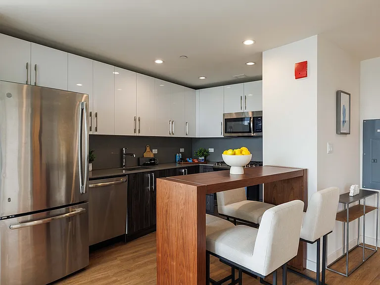 Sawyer Place — Photo 7