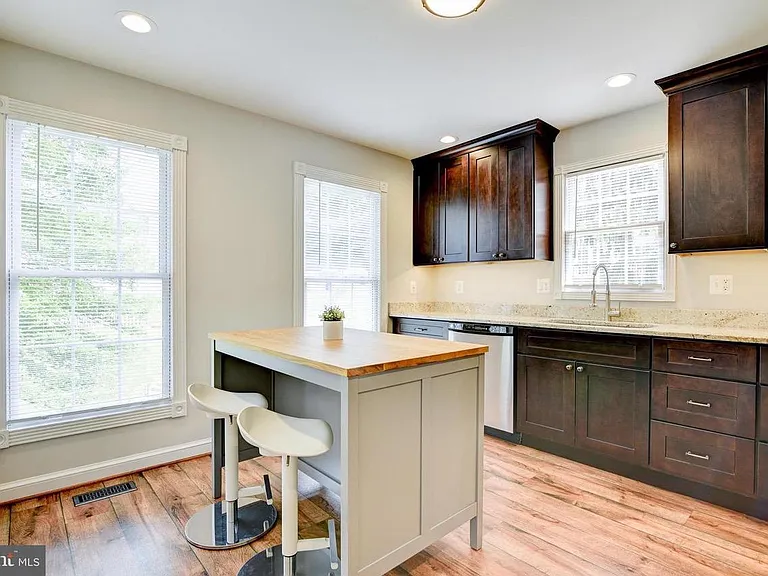 6341 Buffie Ct — Photo 13