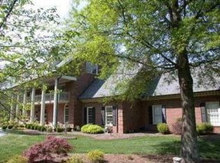 7200 Strawberry Rd, Summerfield, NC 27358