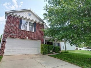 112 Farm Springs Dr, Mount Holly, NC 28120