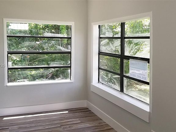 2nd image of 2465 NE 184th St