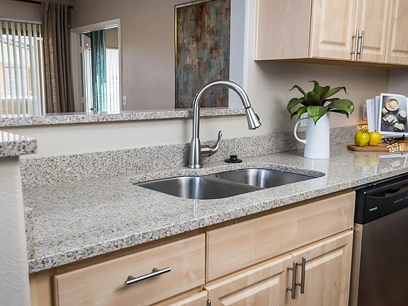 3rd image of 14221 N 51st Ave APT 2038