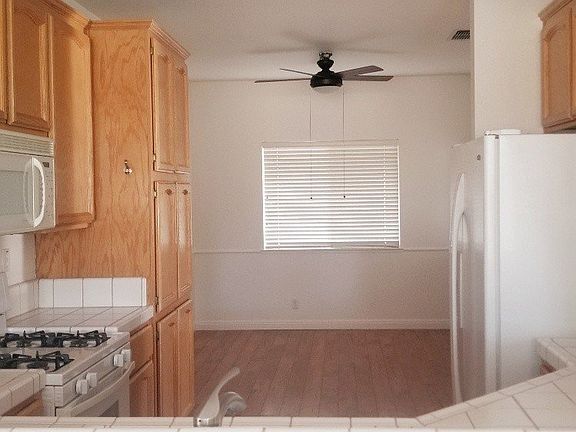 5th image of 1356 Hartley Way