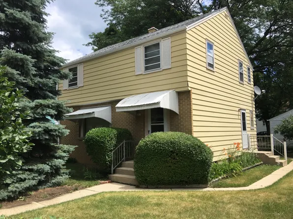 4818 N Santa Monica Blvd, Milwaukee, WI 53217