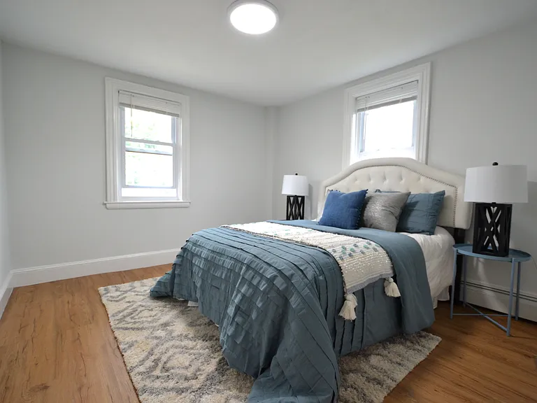 250 Walnut St #B — Photo 14