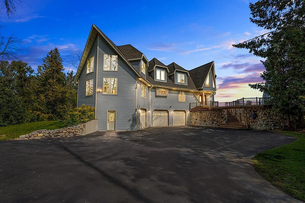 E7379 Washington Rd, Algoma, WI 54201 | MLS #144523 | Zillow