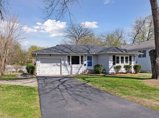 524 Ardmore Dr, Golden Valley, MN 55422