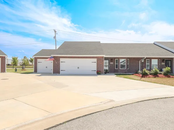 1359 Lantern Pointe Dr, Moberly, MO 65270
