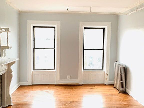 3rd image of 97 Macon St APT 5