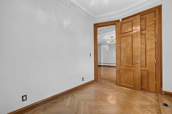 Bedroom 4, photo 2
