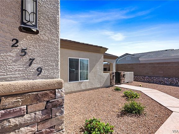 3rd image of 2579 Climbing Rock Lane