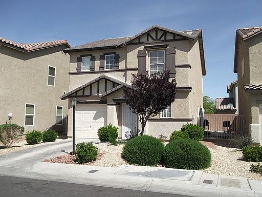 1st image of 132 Gilliflower Ave