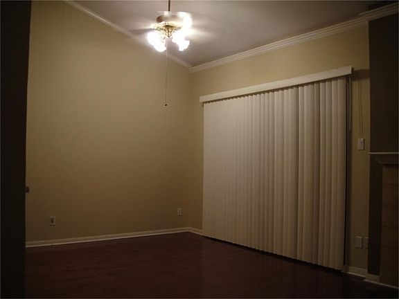3rd image of 3500 Tangle Brush Dr APT 129
