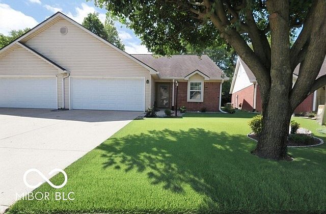 1st image of 3835 Gray Pond Ct
