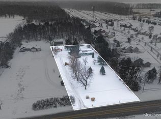 5409 Bauer Rd, Hudsonville, MI 49426