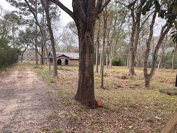 5th image of 2022 Pecan St
