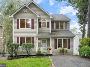 359 Valley Stream Rd N, Severna Park, MD 21146