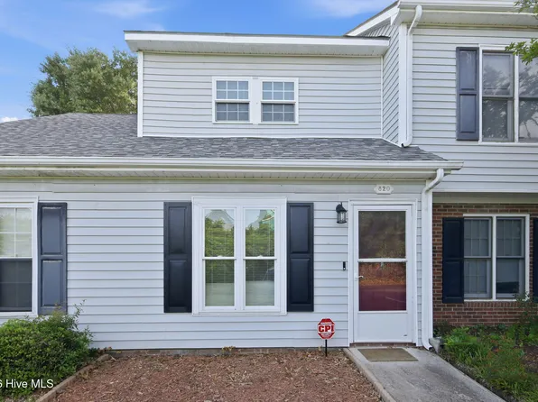 3200 Crystal Oaks Lane #820, Morehead City, NC 28557
