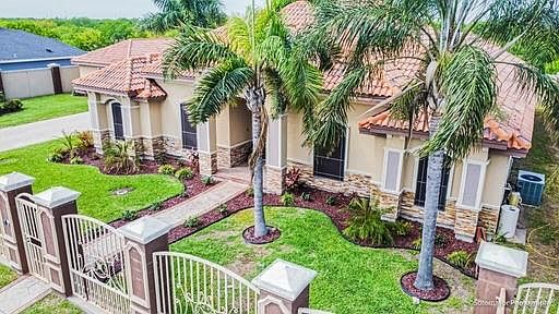 2nd image of 2603-2601 Olmitos Ave