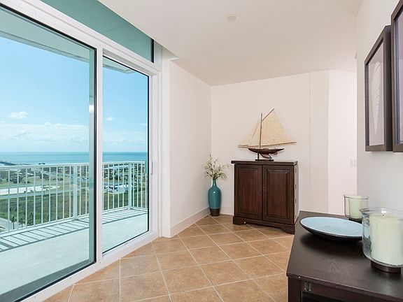 2nd image of 310A Padre Blvd
