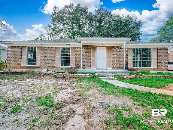 4th image of 558 Marcus Dr