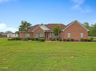 635 W Church Ave, Medina, TN 38355