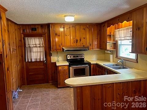 4th image of 1164 Leigh Cir #11