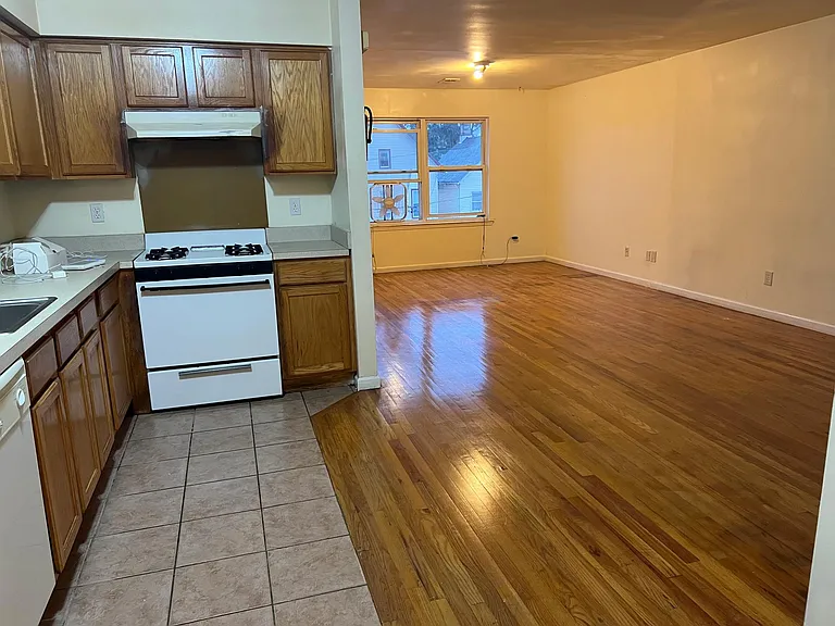 318 Magnolia Ave #2 — Photo 34