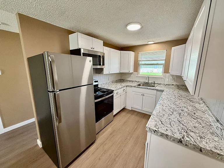 3617-3623 Butternut Dr — Photo 1
