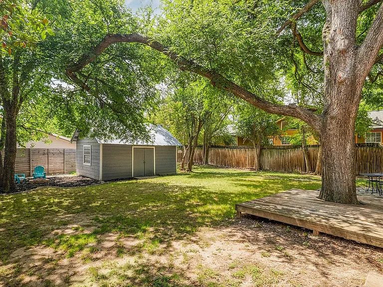 3303 S Oak Dr — Photo 26